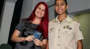 Mais de 100 alunos embarcam para os Estados Unidos nesta quinta